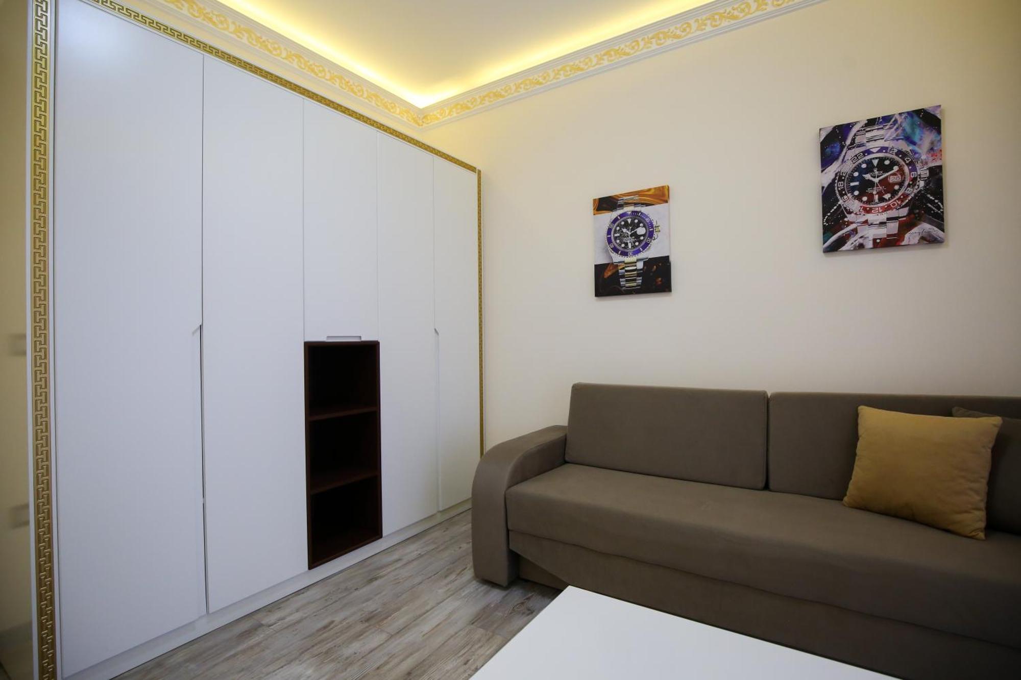 Hotel Vd Roleks Vlorë Rum bild